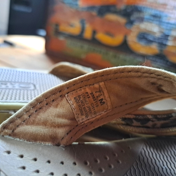 Sperry Flip Flops Sandals, Women Size 7.5, Animal Print, Slip On, Open Toe - Picture 8 of 12